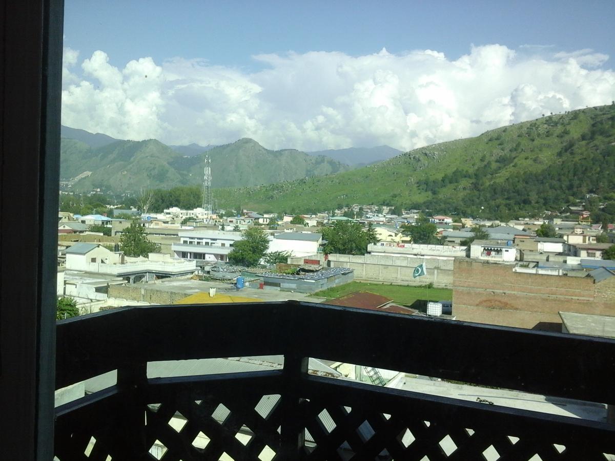 Stargaze Hotel & Apartment Abbottabad Extérieur photo