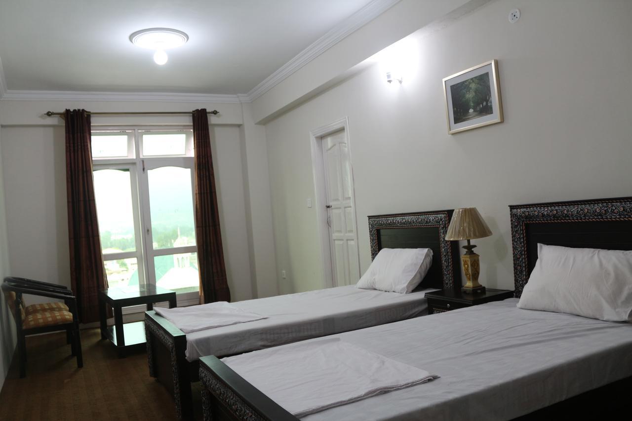 Stargaze Hotel & Apartment Abbottabad Extérieur photo