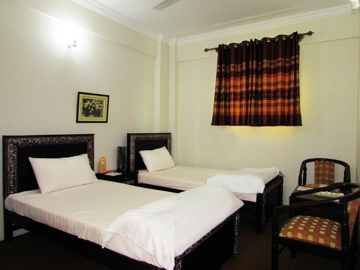 Stargaze Hotel & Apartment Abbottabad Extérieur photo