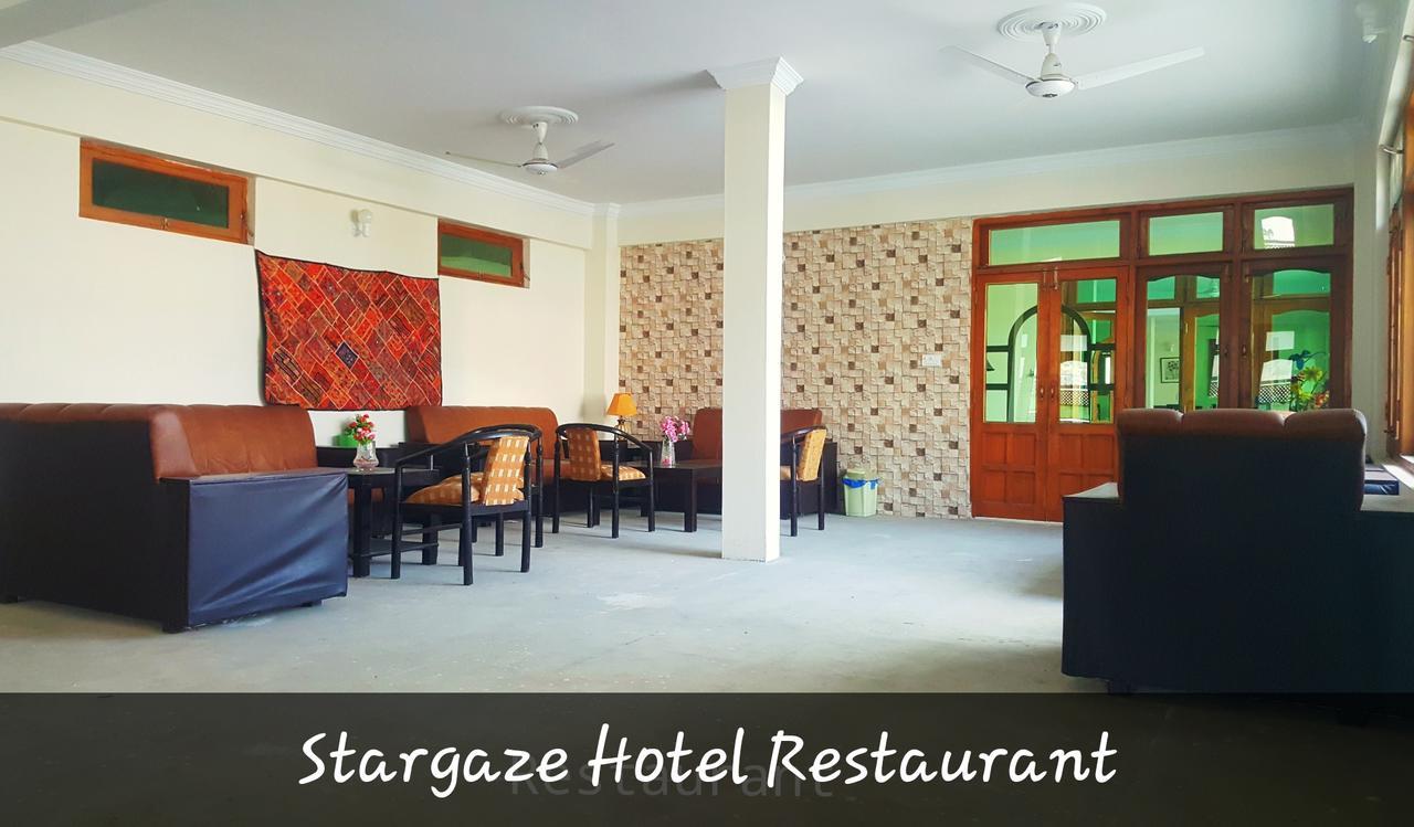 Stargaze Hotel & Apartment Abbottabad Extérieur photo