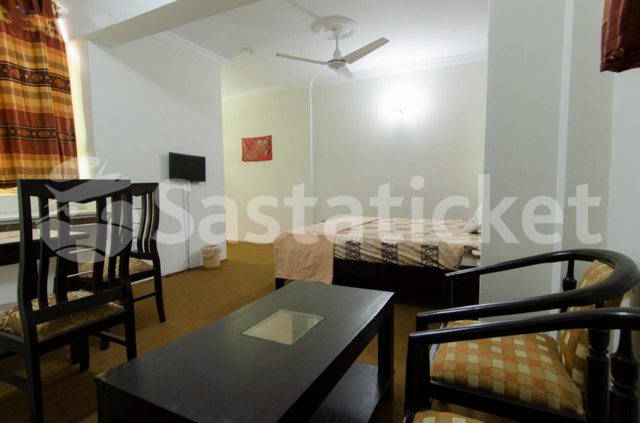 Stargaze Hotel & Apartment Abbottabad Extérieur photo